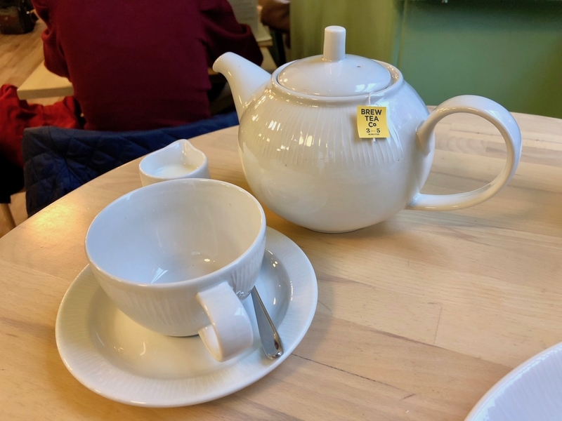2018 09 24 Mag Cafe Teapot