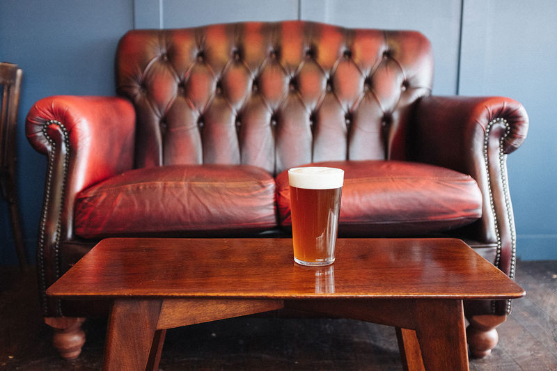 2018 11 28 Assembly Sofa And Pint