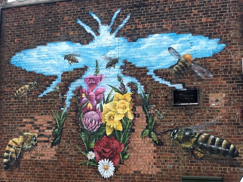 2018 07 13 How To Spend A Weekend In Salford Monton Bee Strong Mcr Mural